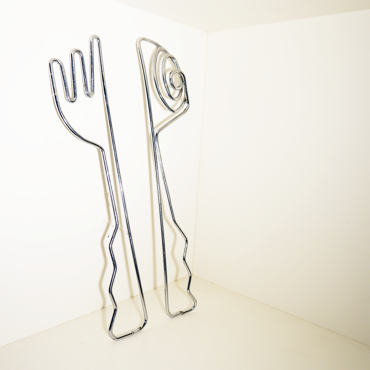 PICASSO SALAD TONGS