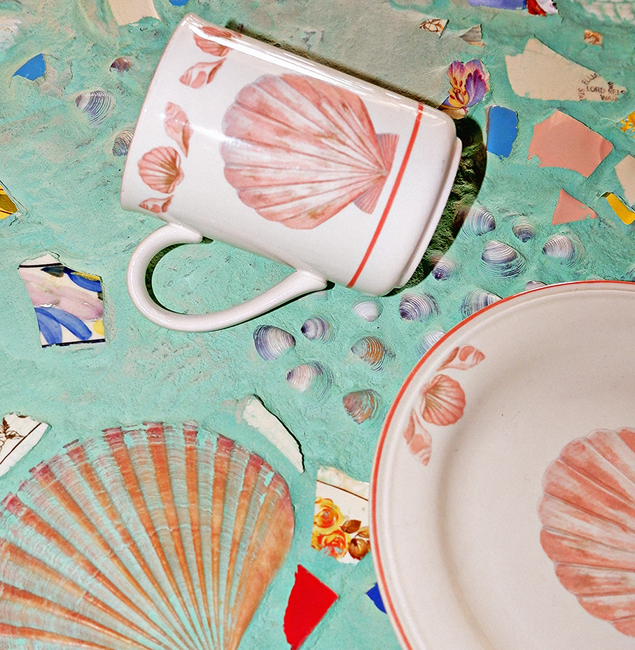 SHELL MUG AND PLATES – MOLLUSC HOUSE